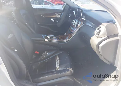 2015 Mercedes-Benz C 300 4Matic/Luxury 4Matic/Sport 4Matic from USA, damaged, VIN 55SWF4KB4FU004253